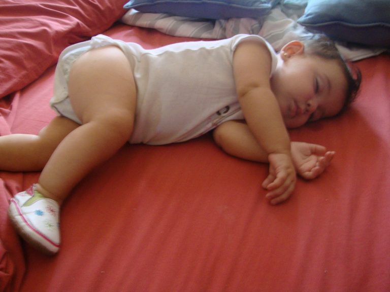 ¿Cuándo va a dormir toda la noche mi bebé?