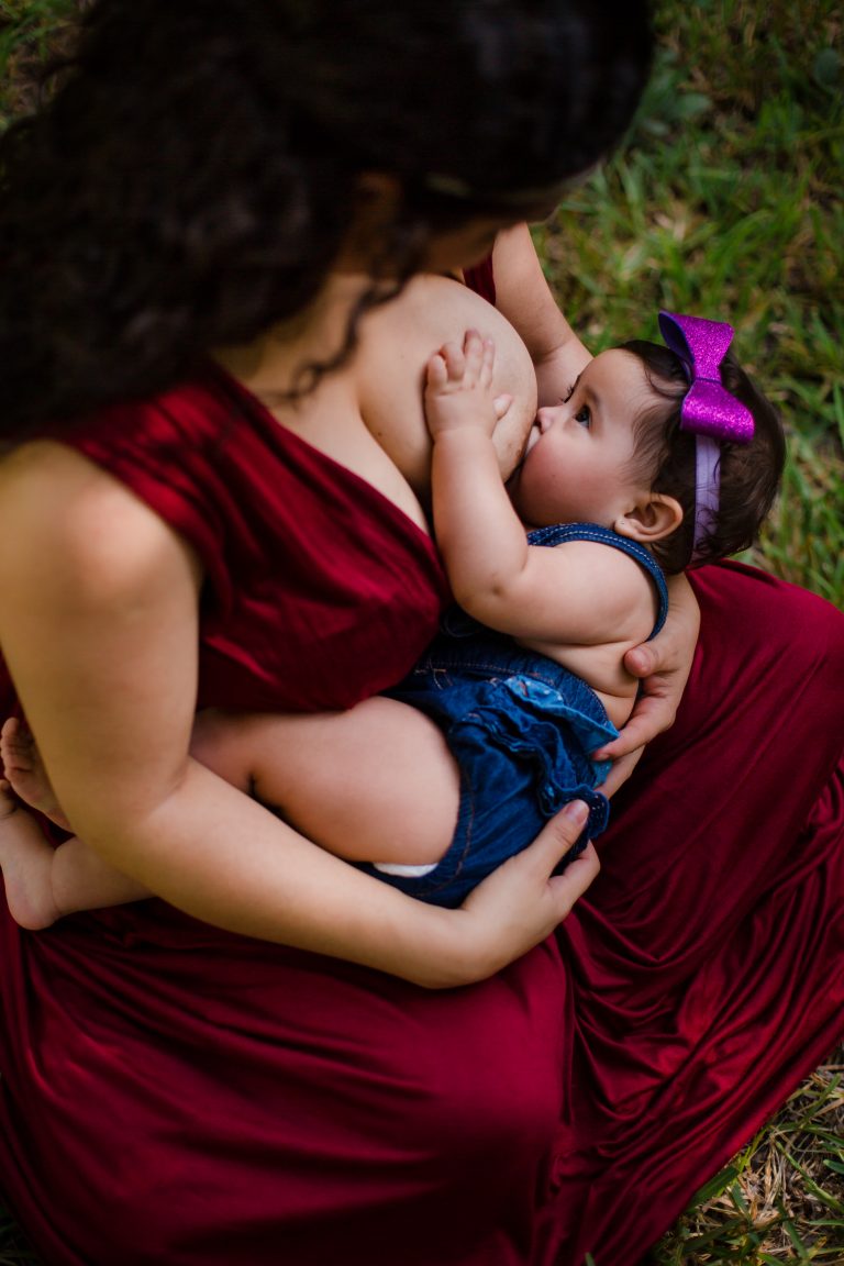 Cuando nace un bebé nace una madre.- Por Liliana Derbez