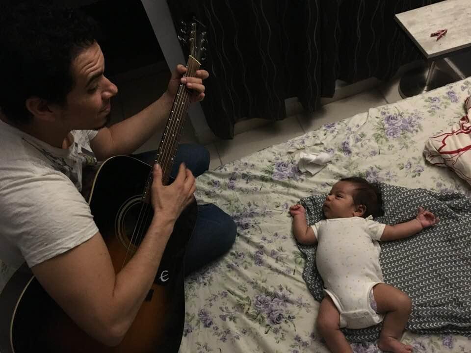 Paternidad y lactancia: el vínculo que se extiende